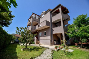Apartment Batena